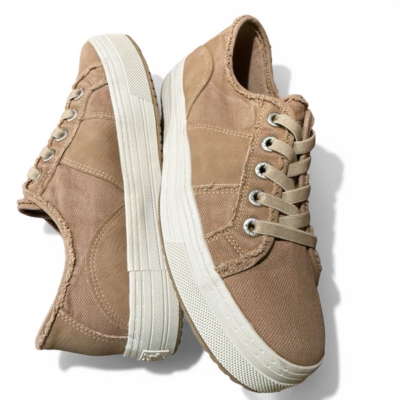 Blowfish Malibu Low Top Slip In Lace Comfort Sneakers Kahkai Platform Vegan Sz 9 - Picture 5 of 13